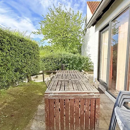 Coastal Family Retreat With Private Terrace Nieuwpoort, Sleeps 6