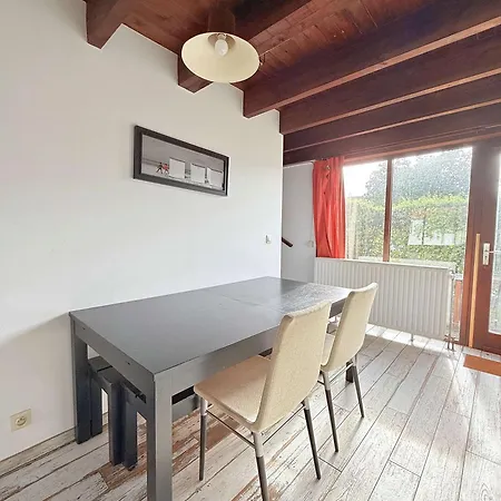 Coastal Family Retreat With Private Terrace Nieuwpoort, Sleeps 6 *