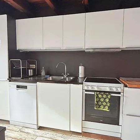 Coastal Family Retreat With Private Terrace Nieuwpoort, Sleeps 6
